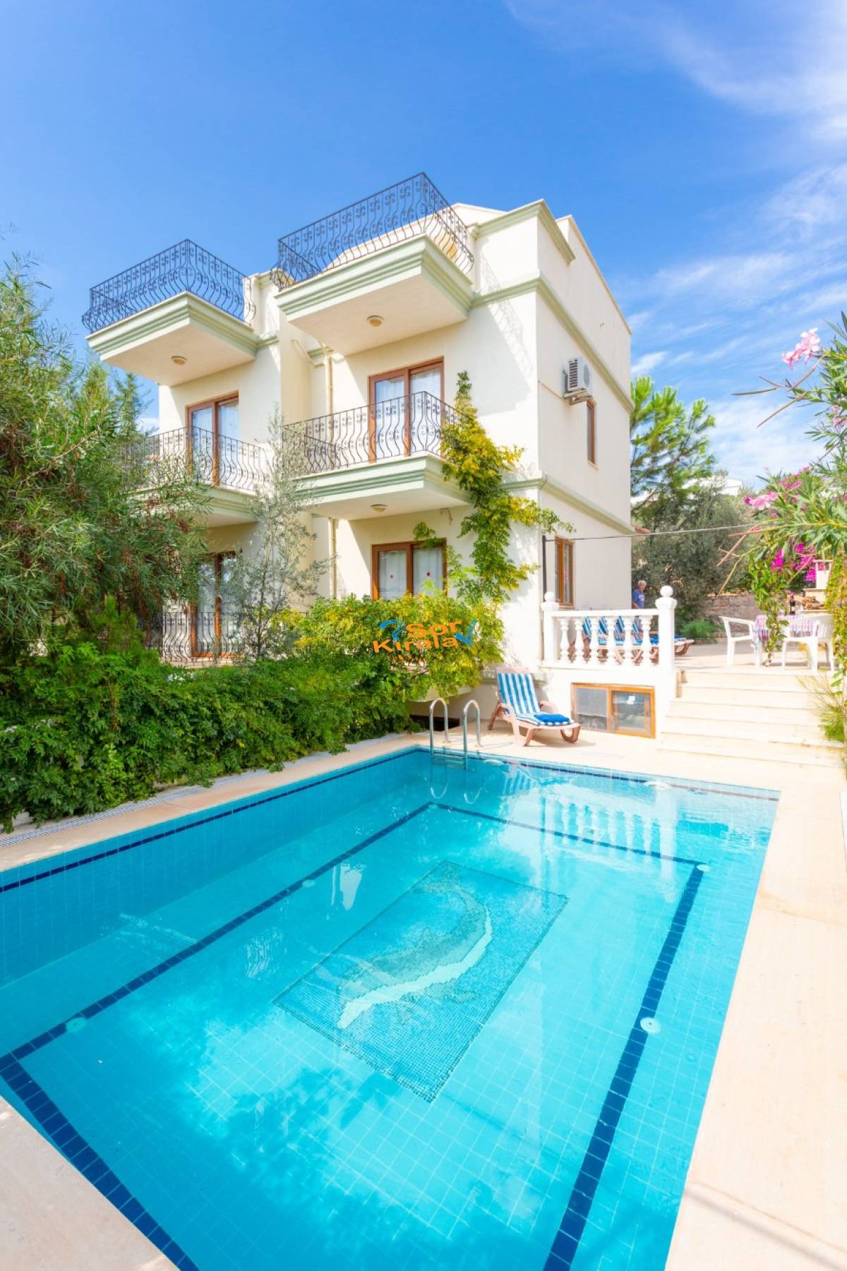 2+1 ANTİPHELLOS Kalkan Merkez(401)