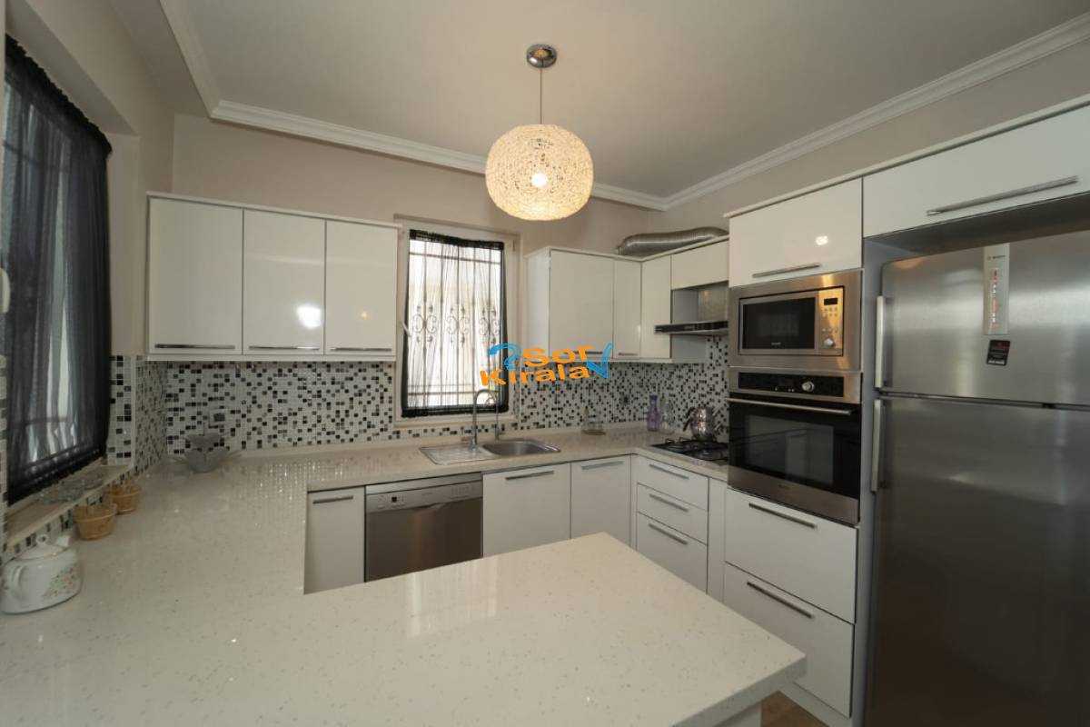 Fethiye Müstakil Havuzlu 3+1 Villa Bade