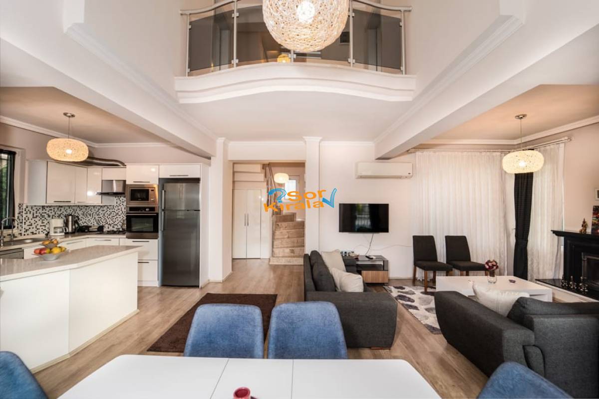 Fethiye Müstakil Havuzlu 3+1 Villa Bade