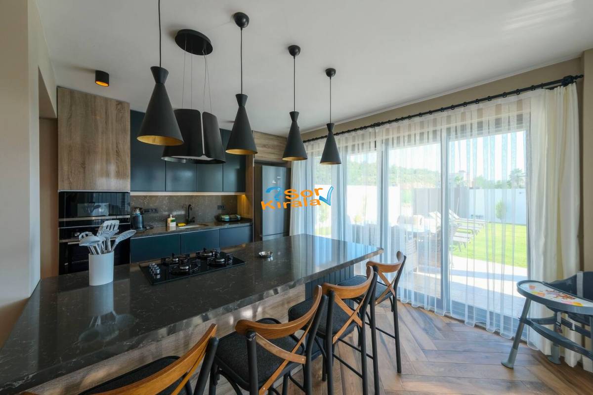 Fethiye Çalış Plajı, Kapalı Havuzlu, Sauna, Hamam, Jakuzili 3+1 Villa Royal 2