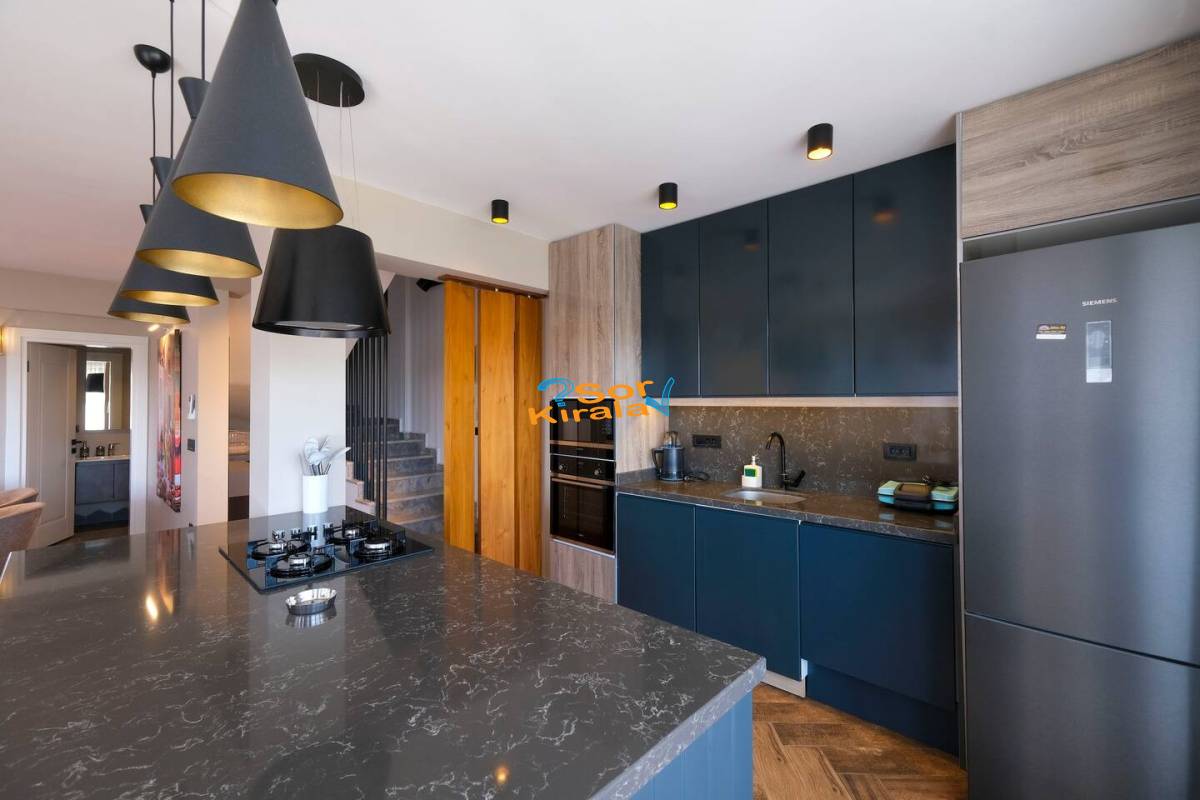 Fethiye Çalış Plajı, Kapalı Havuzlu, Sauna, Hamam, Jakuzili 3+1 Villa Royal 2