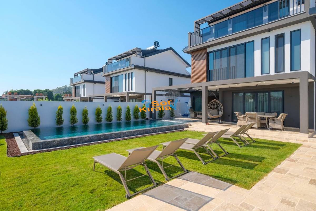 Fethiye Çalış Plajı, Kapalı Havuzlu, Sauna, Hamam, Jakuzili 3+1 Villa Royal 2
