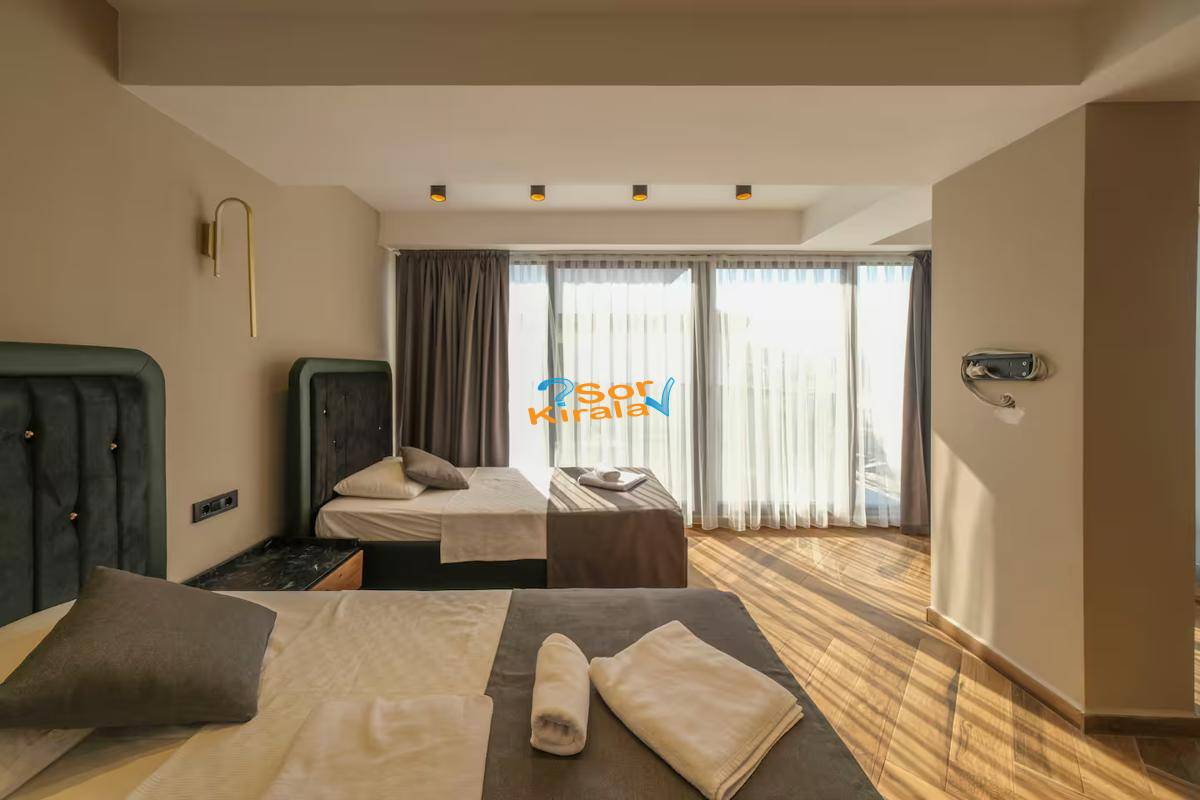 Fethiye Çalış Plajı, Kapalı Havuzlu, Sauna, Hamam, Jakuzili 3+1 Villa Royal 2