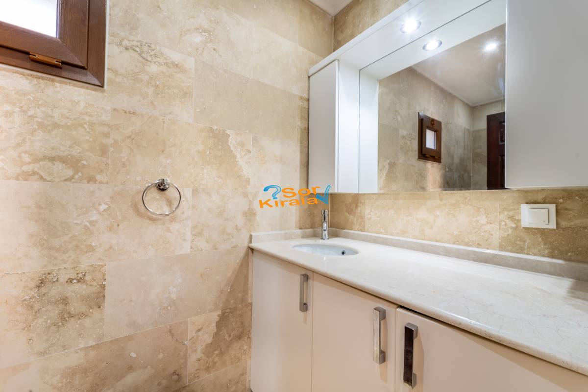 Kalkan Merkezde 4+1 Villa JASMİN