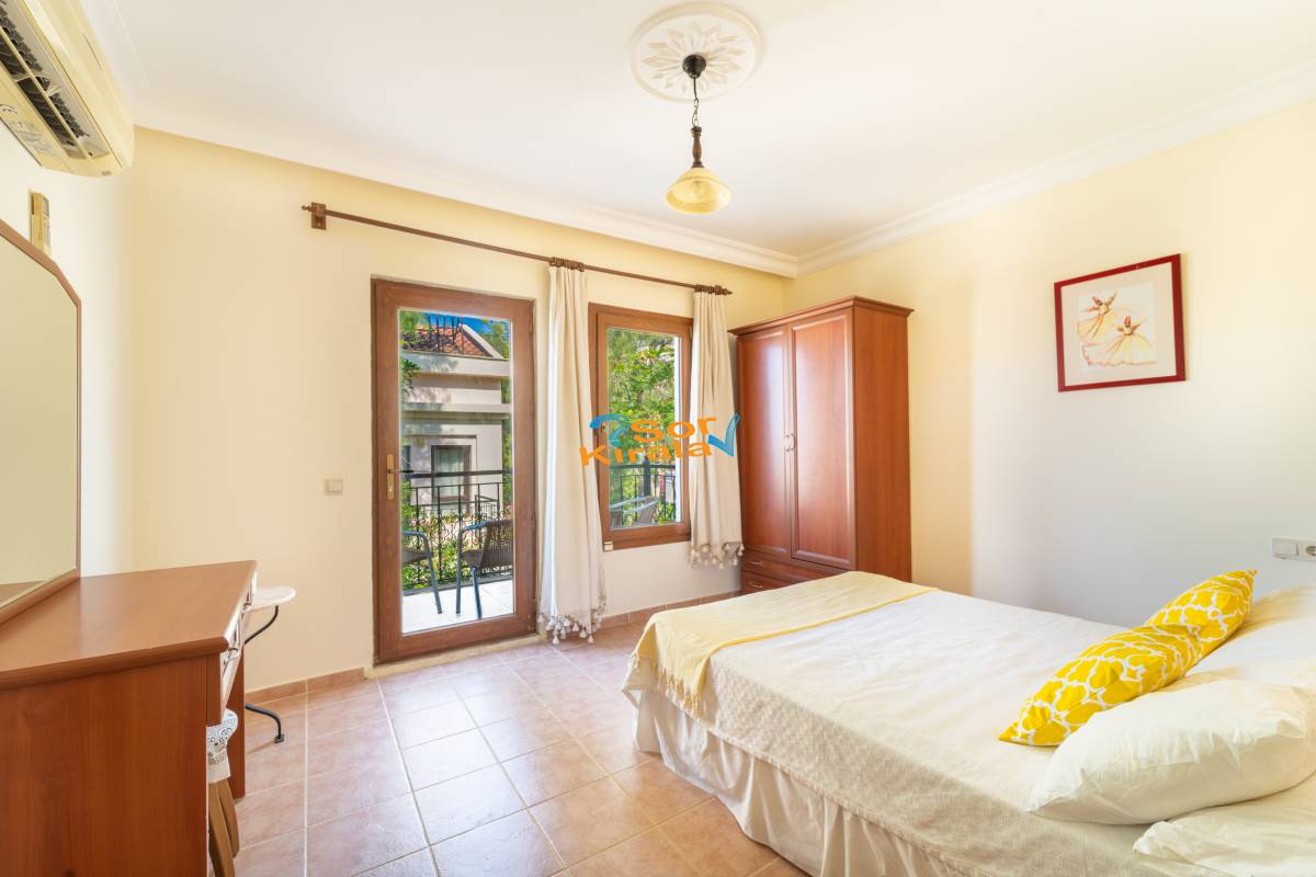 Kalkan Merkezde 4+1 Villa JASMİN