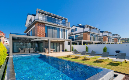 Fethiye Çalış Plajı, Kapalı Havuzlu, Sauna, Hamam, Jakuzili 4+1 Villa Royal 1